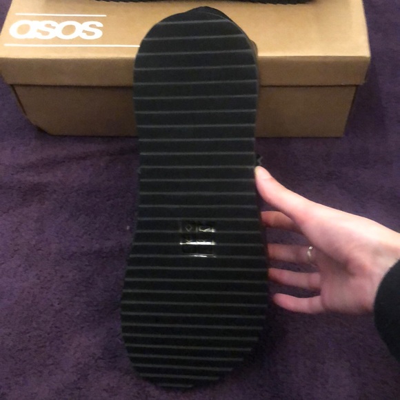 Gladiator sandals in black leather w/ chunky sole - Picture 3 of 4